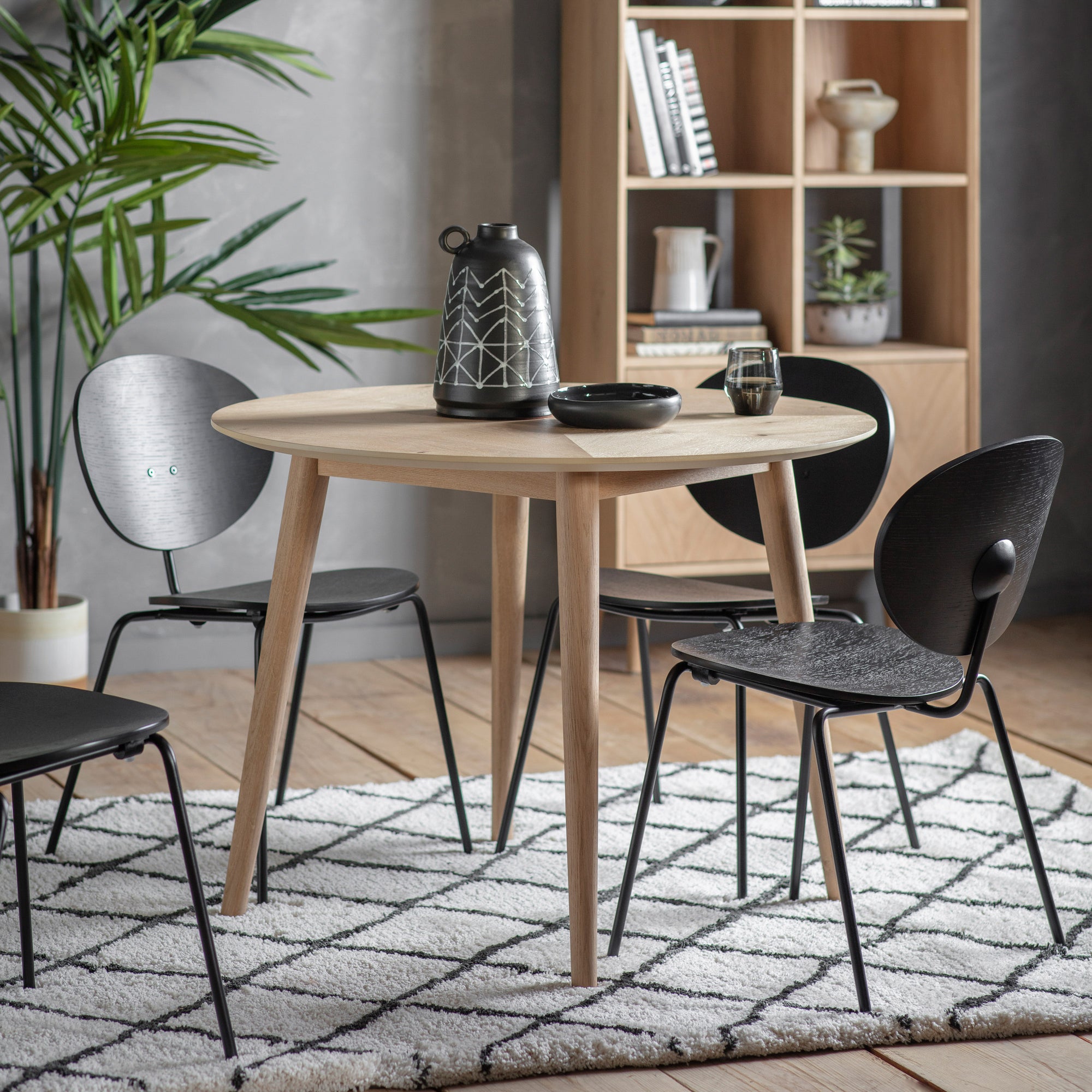 Mayfield Ontario Oak Round Dining Table 1000mm